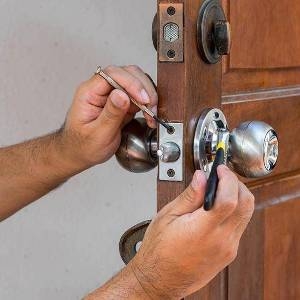 Serrurier en urgence sos Marseille Aix Aubagne Martigues Toulon - meilleur resto Marseille